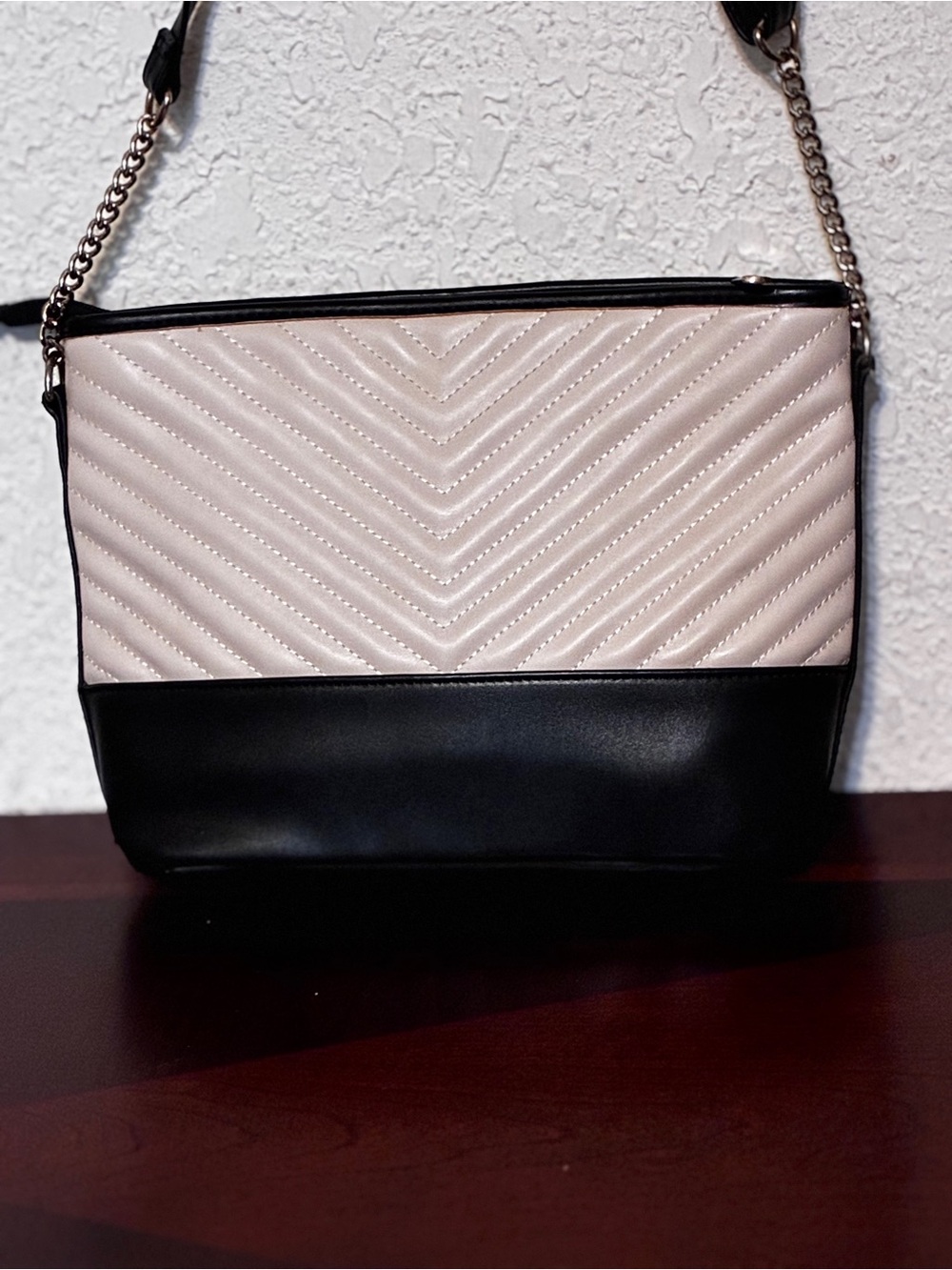 Quilted Two-Tone A New Day Crossbody Bag - Black & Cream